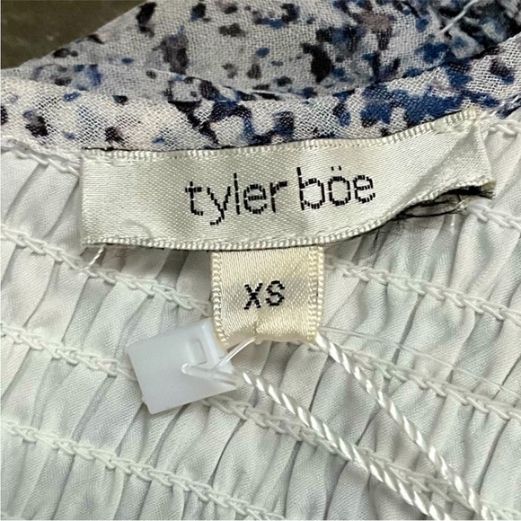 ❌SOLD❌ Tyler Boe Smocked Peplum Blouse - Picture 11 of 15